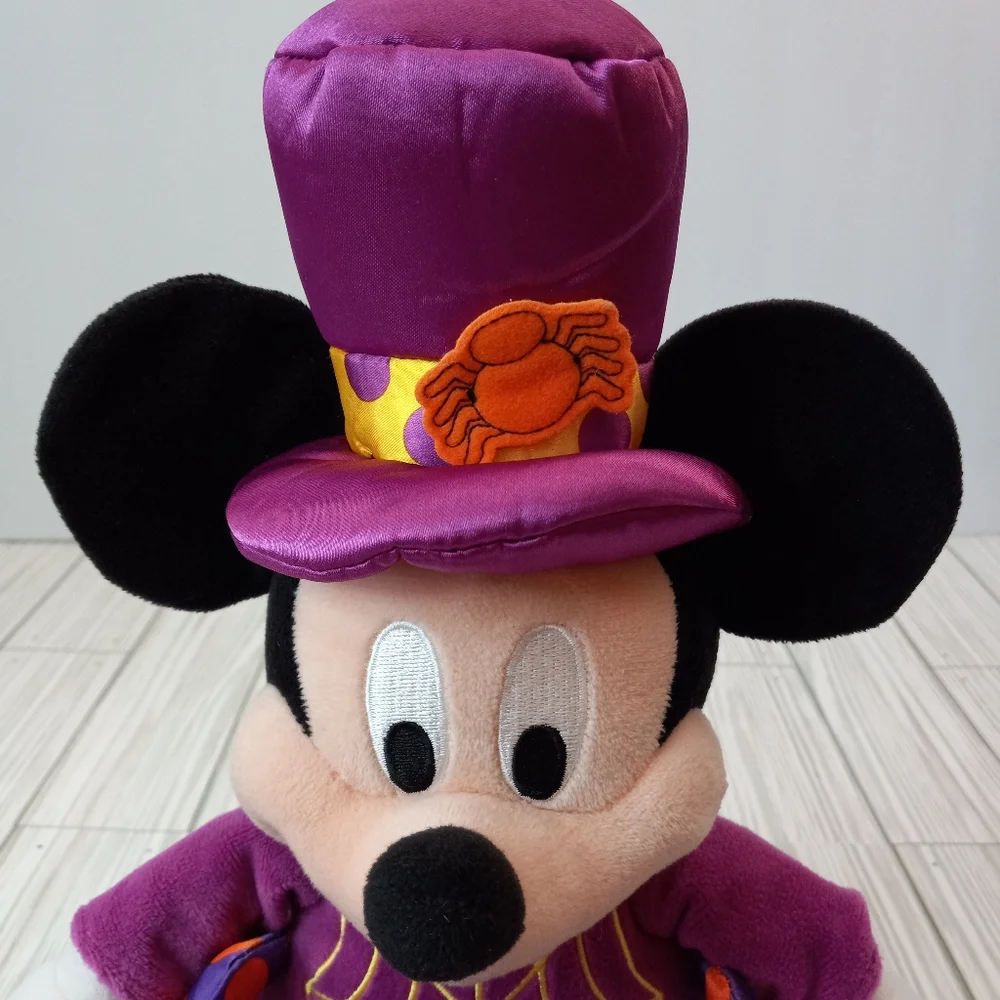 Disney halloween spider